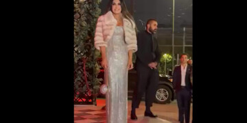 Κίμπερλι Γκιλφόιλ: Η νέα Πρέσβης των ΗΠΑ στο λαμπερό πάρτι του Κωνσταντίνου Αργυρού