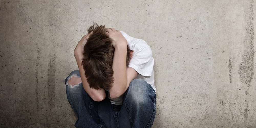 Σάλος με γνωστό τενόρο: Συνελήφθη μετά από μήνυση της πρώην συζύγου του για ξυλοδαρμό του 15χρονου γιου τους!