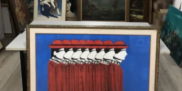 Χειροπέδες σε δύο άνδρες για 481 πλαστούς πίνακες: Βρέθηκαν έργα «μαϊμού» κορυφαίου Έλληνα ζωγράφου και βαρύς οπλισμός