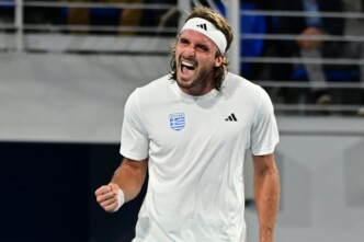 Στέφανος Τσιτσιπάς: Πρόστιμο και αφαίρεση διπλώματος για υπερβολική ταχύτητα στην Αττική Οδό - Έτρεχε με πάνω από 200χλμ