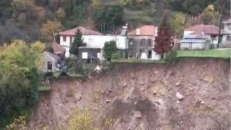 Σπίτια βρίσκονται στον «αέρα» στα Τζουμέρκα λόγο της κακοκαιρίας Adel