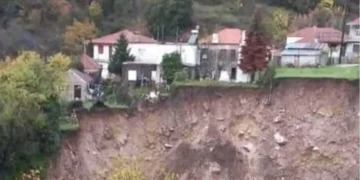 Σπίτια βρίσκονται στον «αέρα» στα Τζουμέρκα λόγο της κακοκαιρίας Adel