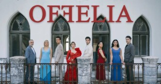 Στα παρασκήνια της «OFFELIA»: Οι συντελεστές μιλούν στο Newstok.gr για το εκρηκτικό παιχνίδι ζωής και τέχνης