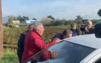 Θεσσαλονίκη: Επεισόδια και ένταση στα Πράσινα Φανάρια – Στο Κέντρο Υγείας αγρότης μετά από συμπλοκή με αστυνομικούς