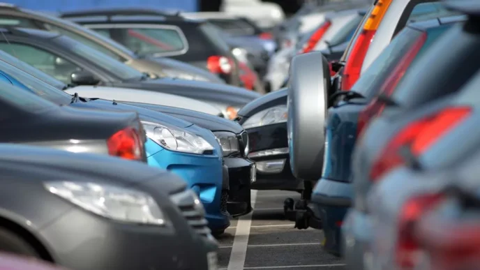 Χαλκίδα: «Έκαναν φτερά» 25.800 ευρώ μέσω WhatsApp – Η απάτη με τα ανύπαρκτα αυτοκίνητα από την Ιταλία