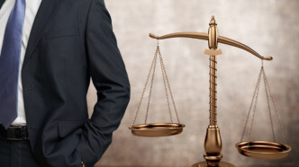 Εκλογές Δικηγορικών Συλλόγων: Οι 51 πρόεδροι που εξελέγησαν και τα «ντέρμπι» της β’ Κυριακής – Τι συμβαίνει σε Αθήνα, Θεσσαλονίκη, Πειραιά