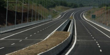 Εγνατία Οδός: «Φωτιά» στις τιμές των διοδίων από το 2026 – Πόσο εκτοξεύεται το κόστος της διαδρομής