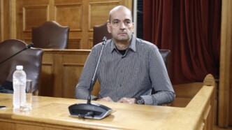 «Να ξεβρακωθώ αν βρείτε καταδίκη»: Πρωτοφανής σύγκρουση Κωνσταντοπούλου – Μαγειρία με φόντο τον ΟΠΕΚΕΠΕ