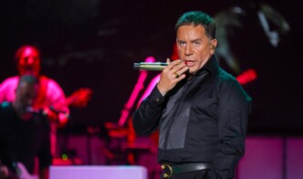 Γιώργος Μαζωνάκης: Μήνυση από 21χρονο πρώην συνεργάτη του – Η σκληρή απάντηση για «εκβιασμό»