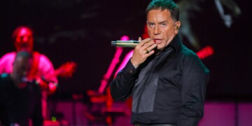 Γιώργος Μαζωνάκης: Μήνυση από 21χρονο πρώην συνεργάτη του – Η σκληρή απάντηση για «εκβιασμό»