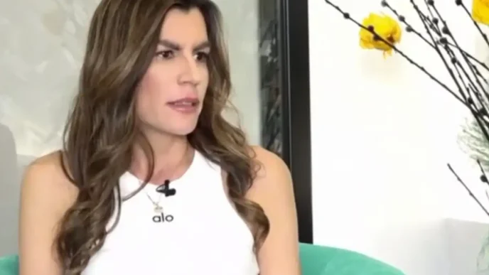 Νάντια Καρβέλη: «Έχανα σχεδόν τρία κιλά την εβδομάδα. Δεν έπινα ούτε νερό για να μη με δείξει παραπάνω η ζυγαριά»