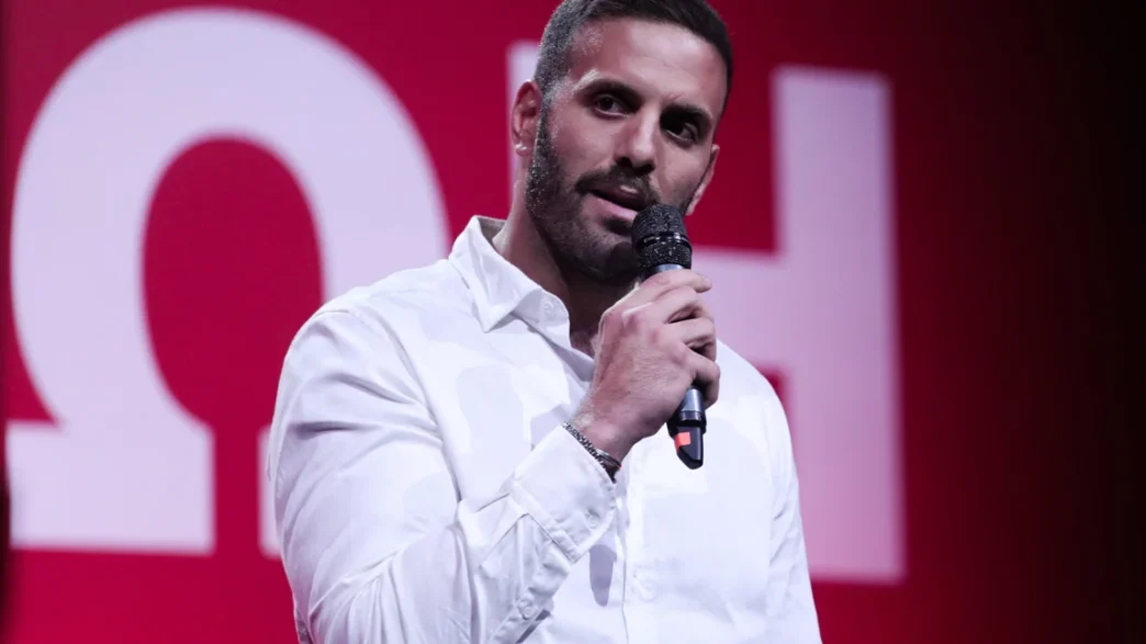 «Σεισμός» στον ΣΥΡΙΖΑ: Εκτός ευρωομάδας ο Νίκος Παππάς μετά από άγρια επίθεση σε δημοσιογράφο – Αναζητείται από τη γαλλική αστυνομία