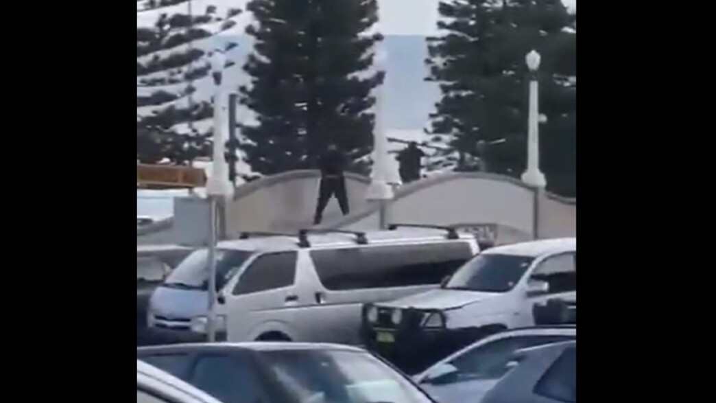 Συναγερμός στο Σίδνεϊ: Αναφορές για πυροβολισμούς και σκηνές χάους στην παραλία Μπόντι – «Αναζητήστε καταφύγιο»