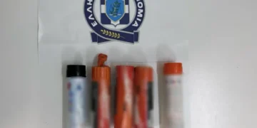 Δύο ανήλικα παιδιά συνελήφθησαν  για χρήση καπνογόνων σε αγώνα ποδοσφαίρου