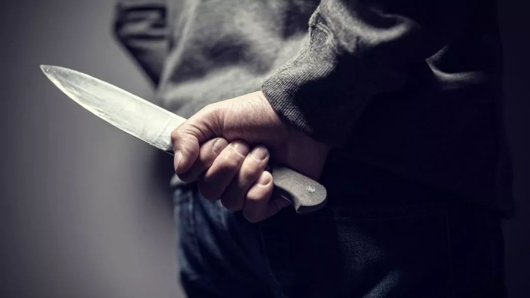 Θεσσαλονίκη: Συναγερμός σε σχολείο – Συνελήφθη 14χρονος με αυτοσχέδιο γυάλινο μαχαίρι 20 εκατοστών