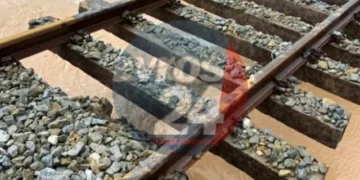 Κακοκαιρία Κριστίν: «Έσπασαν» σιδηροδρομική γραμμή για να μην πλημμυρίσει ο Απαλός