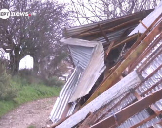 «Δεν πίστευα στα μάτια μου»: Ανεμοστρόβιλος σήκωσε στον αέρα ολόκληρη κτηνοτροφική μονάδα στην Ηλεία