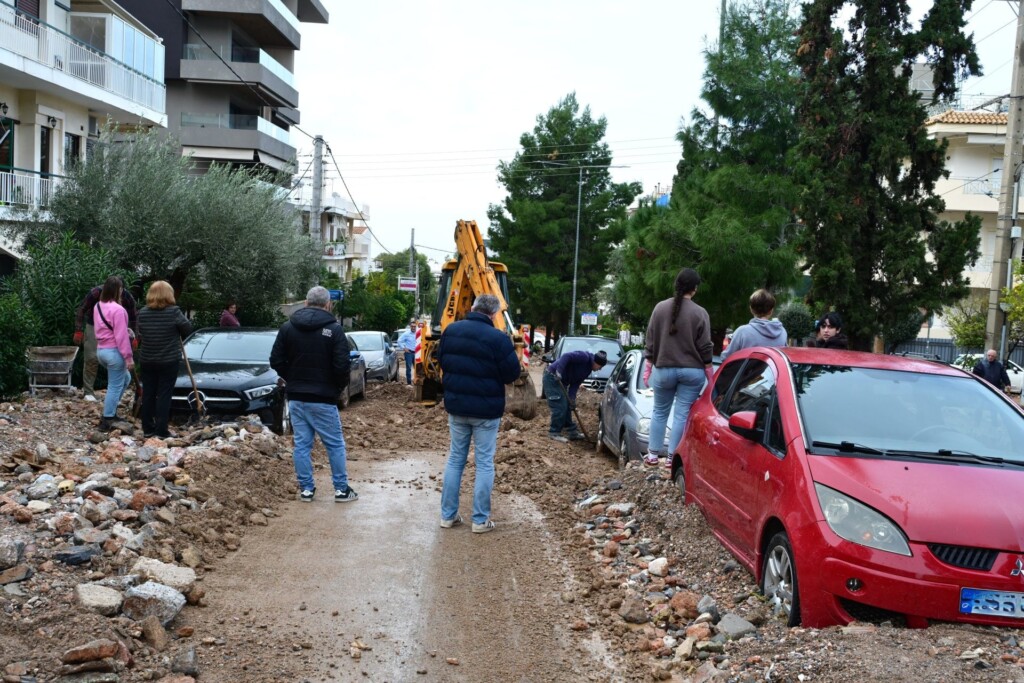 Γλυφάδα: «Το βουνό κατέβηκε στην πόλη» – Το χρονικό της τραγωδίας και η επόμενη μέρα