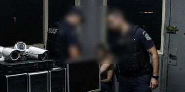 Κυψέλη: Το «αόρατο» κλαμπ με τις φιμέ τζαμαρίες – Τι έκρυβε το μίνι καζίνο φρούριο