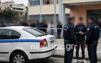 Χειροπέδες σε δύο 17χρονους στο Ίλιον: Η «φάρσα» για βόμβα που κινητοποίησε την ΕΛ.ΑΣ.