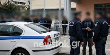 Χειροπέδες σε δύο 17χρονους στο Ίλιον: Η «φάρσα» για βόμβα που κινητοποίησε την ΕΛ.ΑΣ.