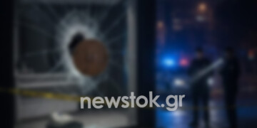 Σαρωνικός: Ο δράστης με τα «φρεάτια» που ρήμαζε καταστήματα έπεσε στα χέρια της ΕΛ.ΑΣ.