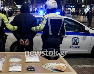 Ομόνοια: Τον σταμάτησαν για έλεγχο και βρήκαν «θησαυρό» ναρκωτικών – Η βίαιη αντίδραση του 41χρονου