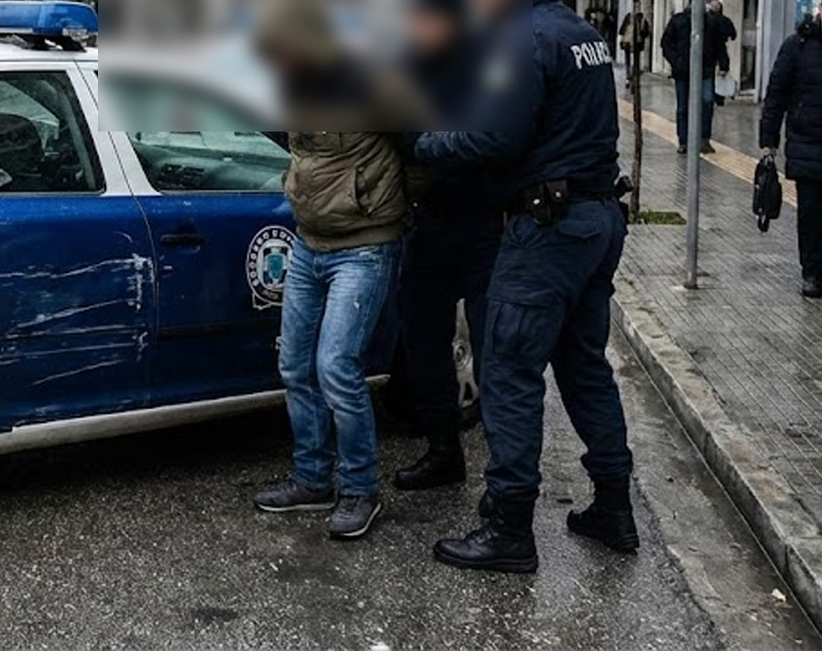 Αγρίνιο: Πώς ένας τυπικός έλεγχος της Τροχαίας κατέληξε σε σπάσιμο περιπολικού;