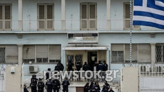 Έφοδος του «ελληνικού FBI» στον Κορυδαλλό: Τι «ξετρύπωσαν» οι αστυνομικοί στα κελιά – 4 συλλήψεις