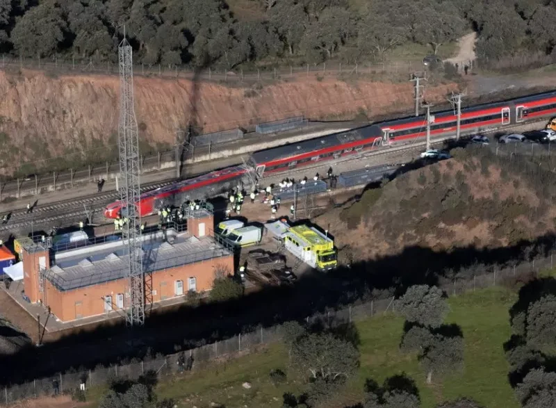 Τραγωδία στην Ισπανία: Πώς συνέβη το «πολύ παράξενο» σιδηροδρομικό δυστύχημα με τους 40 νεκρούς;