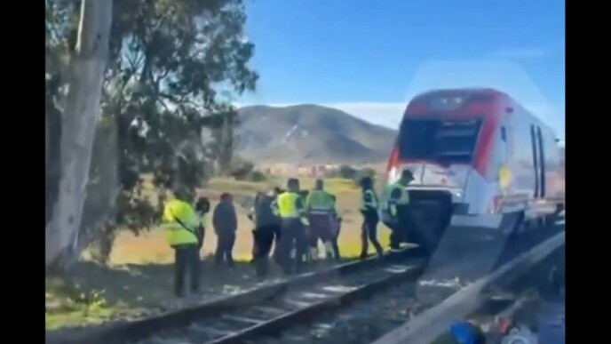 Συναγερμός στην Ισπανία: Τρένο «καρφώθηκε» σε γερανό – Καταγγελίες για «τυφλό» σημείο καρμανιόλα