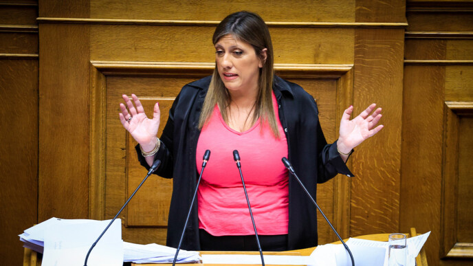 Χάος στη Βουλή: Η «έκρηξη» Κωνσταντοπούλου, το μπλόκο στη Λινού και η ατάκα για τη «γαλαρία»