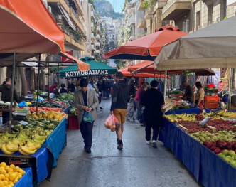 «Λουκέτο» διαρκείας στις λαϊκές αγορές: Έρχεται «έμφραγμα» στην τροφοδοσία και απειλή για κλείσιμο των Λαχαναγορών