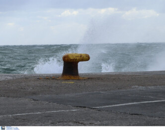 Απαγορευτικό Απόπλου: «Δένουν» κάβους τα πλοία στην Αττική – Ποια δρομολόγια ακυρώνονται τώρα