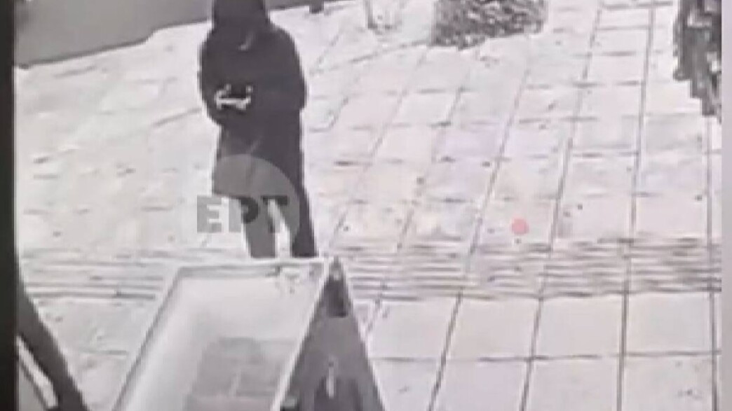 Θρίλερ με την εξαφάνιση της Λόρα: Το βίντεο ντοκουμέντο στη Θηβών και το εύρημα στου Ζωγράφου που αλλάζει τα δεδομένα