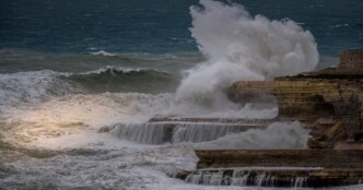 Τραγωδία στη Μάλτα: Εντοπίστηκε η σορός της 13χρονης που «κατάπιε» η θάλασσα μπροστά στην οικογένειά της