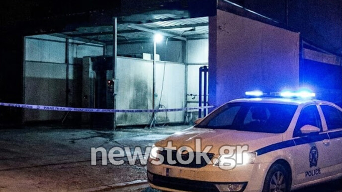 Τρόμος στο Μενίδι: Ένοπλη εισβολή κουκουλοφόρων σε πλυντήριο αυτοκινήτων – Η στιγμή της ληστείας