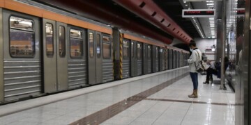 Μετρό Γραμμή 2: Αλλάζουν όλα από την Κυριακή στους σταθμούς που παρέμεναν κλειστοί το βράδυ