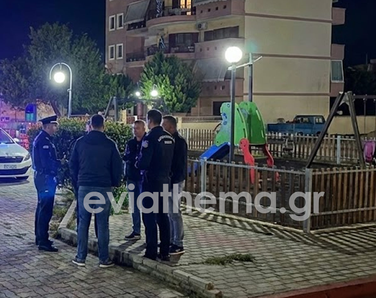 Νύχτα τρόμου στην Εύβοια – «Μίλησαν» τα μαχαίρια σε κεντρική πλατεία
