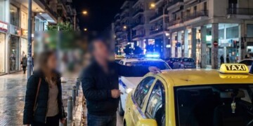 Τρόμος στο κέντρο του Βόλου: «Γάζωσαν» ταξί με αεροβόλο την ώρα που κατέβαζε πελάτισσα