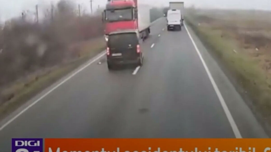 Γεωργιάδης για το δυστύχημα στη Ρουμανία: «Έχουν τις αισθήσεις τους οι τραυματίες – Έτοιμοι για αεροδιακομιδή»