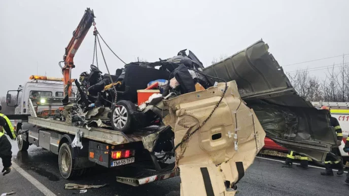 «Το αποκλείω 1.000% να κόλλησε το τιμόνι»: Τι αναφέρει πραγματογνώμονας για το δυστύχημα με τους 7 νεκρούς