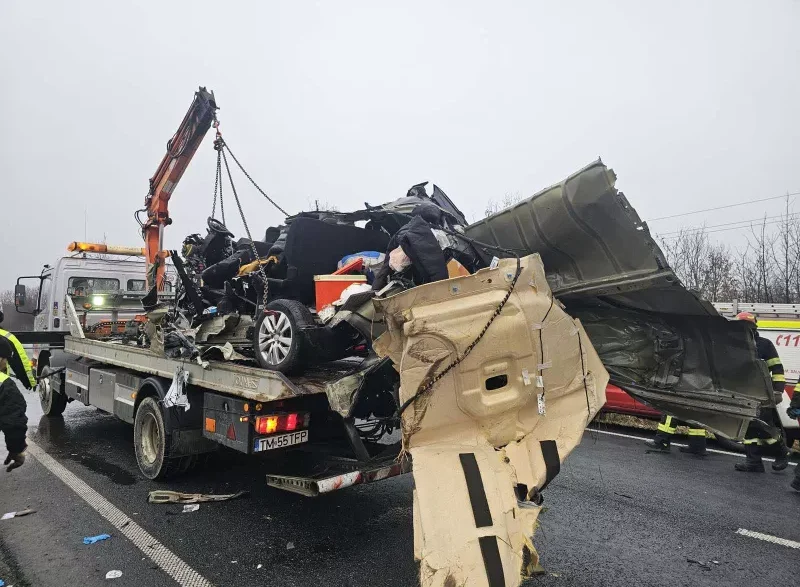 «Το αποκλείω 1.000% να κόλλησε το τιμόνι»: Τι αναφέρει πραγματογνώμονας για το δυστύχημα με τους 7 νεκρούς