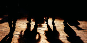 Σοκ στον Άλιμο: Αγέλη ανηλίκων έστειλε 13χρονο στο χειρουργείο με άγριο ξυλοδαρμό