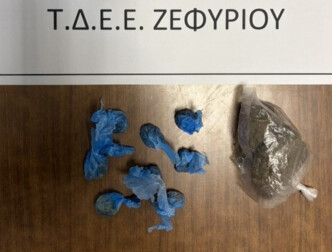 Χειροπέδες σε 53χρονο στο Ζεφύρι: Η κρυφή ξύλινη θήκη με την ηρωίνη που τον πρόδωσε