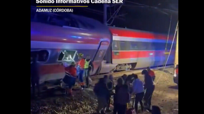 Σύγκρουση τρένων στην Ανδαλουσία: Το «μυστήριο» με το ολοκαίνουργιο τρένο και την ευθεία γραμμή