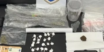 Στα «δίχτυα» του Λιμεναρχείου Πειραιά 23χρονος: Πώς λειτουργούσαν τα «στρατηγεία» ναρκωτικών σε Ραφήνα και Ηλιούπολη