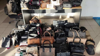 Μαρούσι: Στα δίχτυα της ΕΛ.ΑΣ. οι πλανόδιοι με τις επώνυμες «μαϊμούδες» – Πού τους εντόπισαν