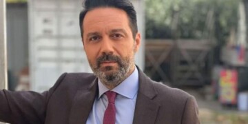 Γιώργος Κακούσης: Τέλος από την ΕΡΤ και τη δημοσιογραφία – Η εμπλοκή στην έρευνα για τη ΓΣΕΕ και η οργισμένη απάντηση