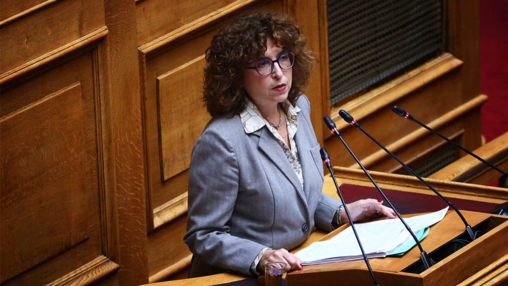 Βόμβα στην Πλεύση Ελευθερίας: Γιατί αποχώρησε η Ελένη Καραγεωργοπούλου – Οι αιχμές για τη Ζωή Κωνσταντοπούλου